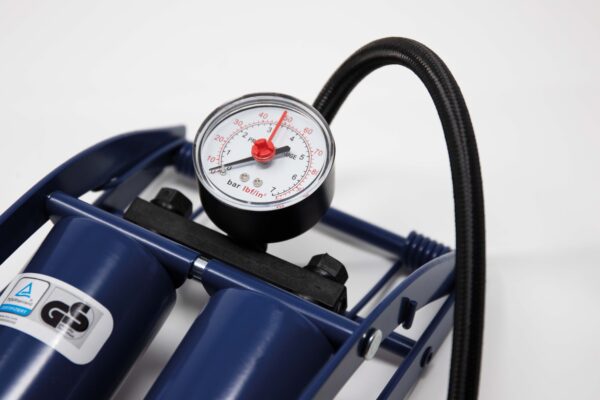 MP784 Double Foot Pump - Image 4