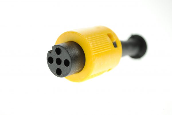 8306b yellow plug