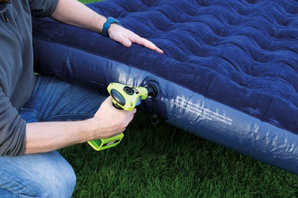 MP7954 12V Handheld Air Inflator - Image 2